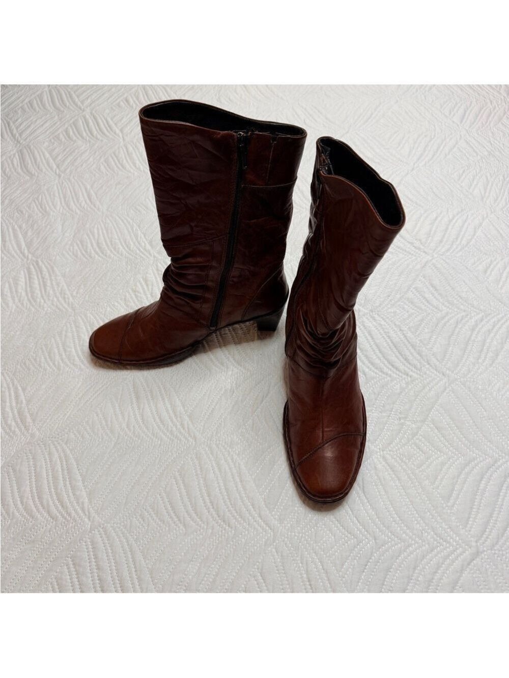 Joseph Seidel Women’s Brown Faux Leather Mid Calf Boots. Size 38 (.8.5)